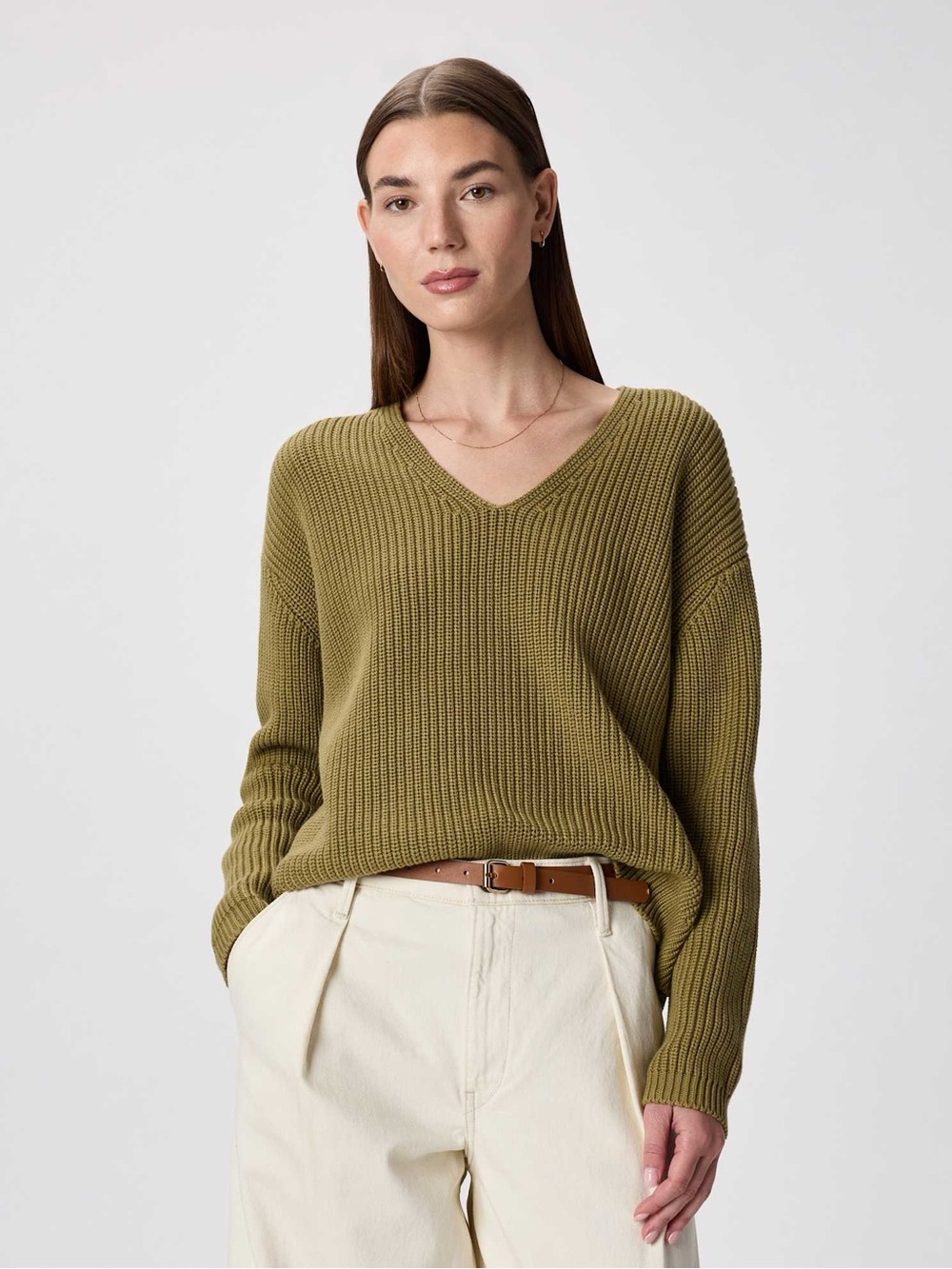 Quince Cotton Fisherman V-Neck Sweater herb green